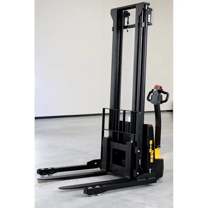 Big Joe S26 | Walkie Straddle Stacker | 2,600 lbs Capacity | Lithium