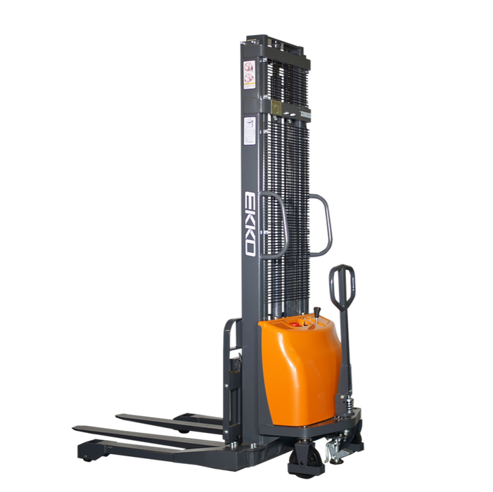 EKKO EA15A | Semi-Electric Straddle Stacker | 3300 lbs Capacity | 118" Lift Height
