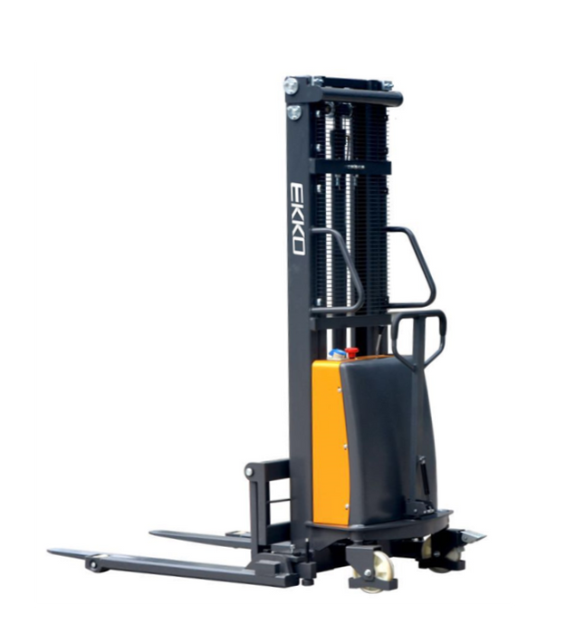 EKKO EA15B | Semi-Electric Straddle Stacker | 3300 lbs Capacity | 119.4" Lift Height