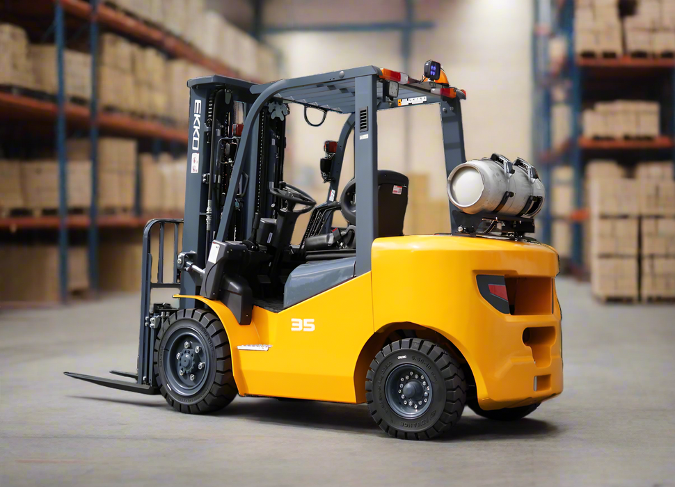 EKKO EK35LP | Propane Forklift | 4 Wheel | 7000 lbs Capacity | Pneumatic Tires